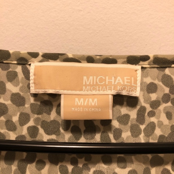 Michael Kors Short Sleeved Top - Picture 5 of 6